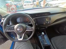 نیسان کیکس